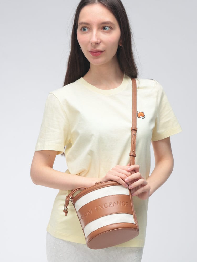 ARMANI EXCHANGE  (アルマーニ エクスチェンジ) レディース ショルダーバッグ ロゴ 巾着 バケットバッグ AELW2183AF22635