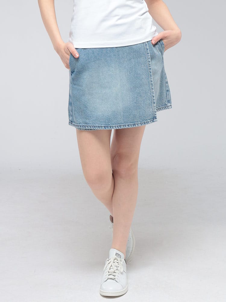 ARMANI EXCHANGE (アルマーニ エクスチェンジ) レディース デニム ショートパンツ ジップフライデニム ラップショーツ AELW2265AF21338