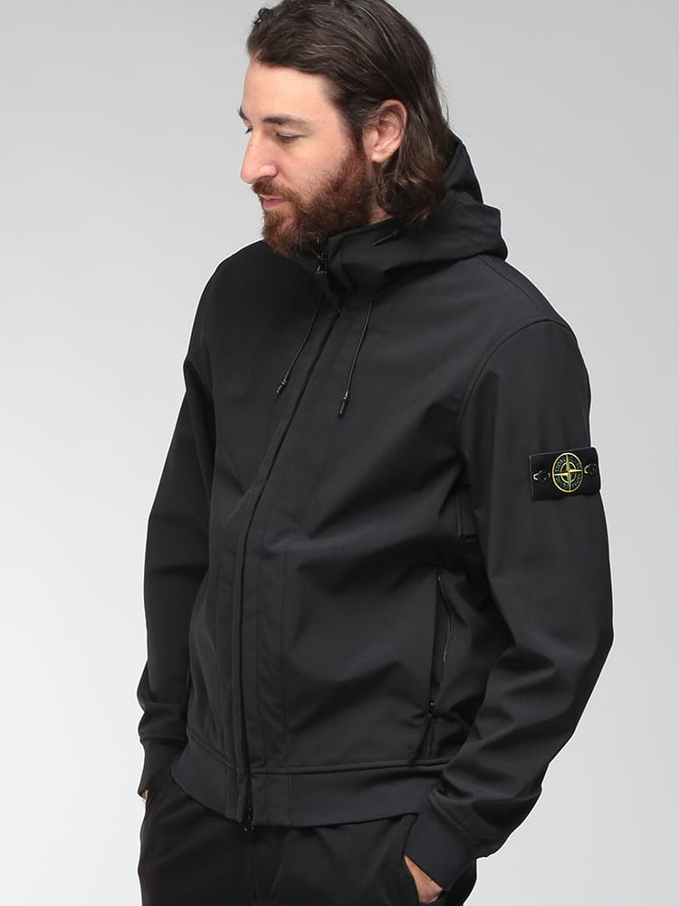 STONE ISLAND (ストーンアイランド) メンズ ナイロンジャケット 防水 防風 裏フリース フード付き フルジップ SOFTSHELL-R_E.DYE TECHNOLOGY SIQ100004S0B22