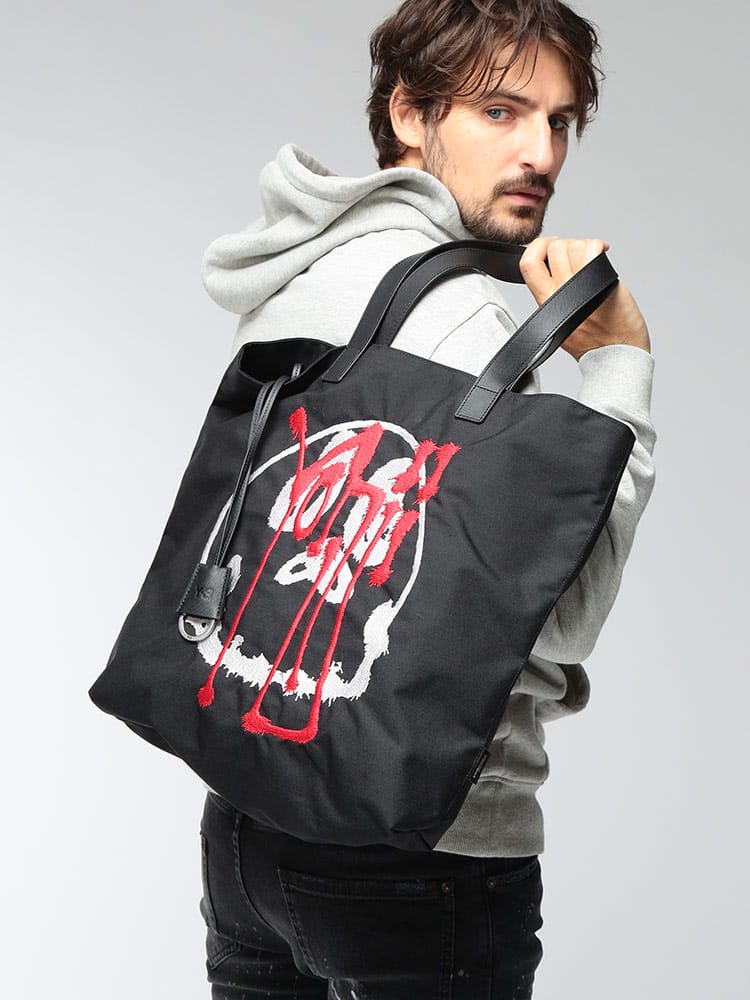 Y-3 (ワイスリー) メンズ トートバッグ CHITO GRAPHIC TOTE プレーンウィーブ生地 コーデュラ Y3KW9632