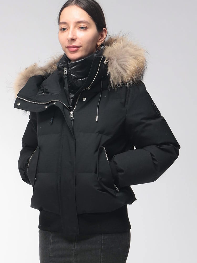 MACKAGE (マッカージュ) レディース ダウン ジャケット NEFI-FZ ダウンフード付きビブ 着脱 ミディアムダウン ボンバージャケット MKGLNEFIFZ6