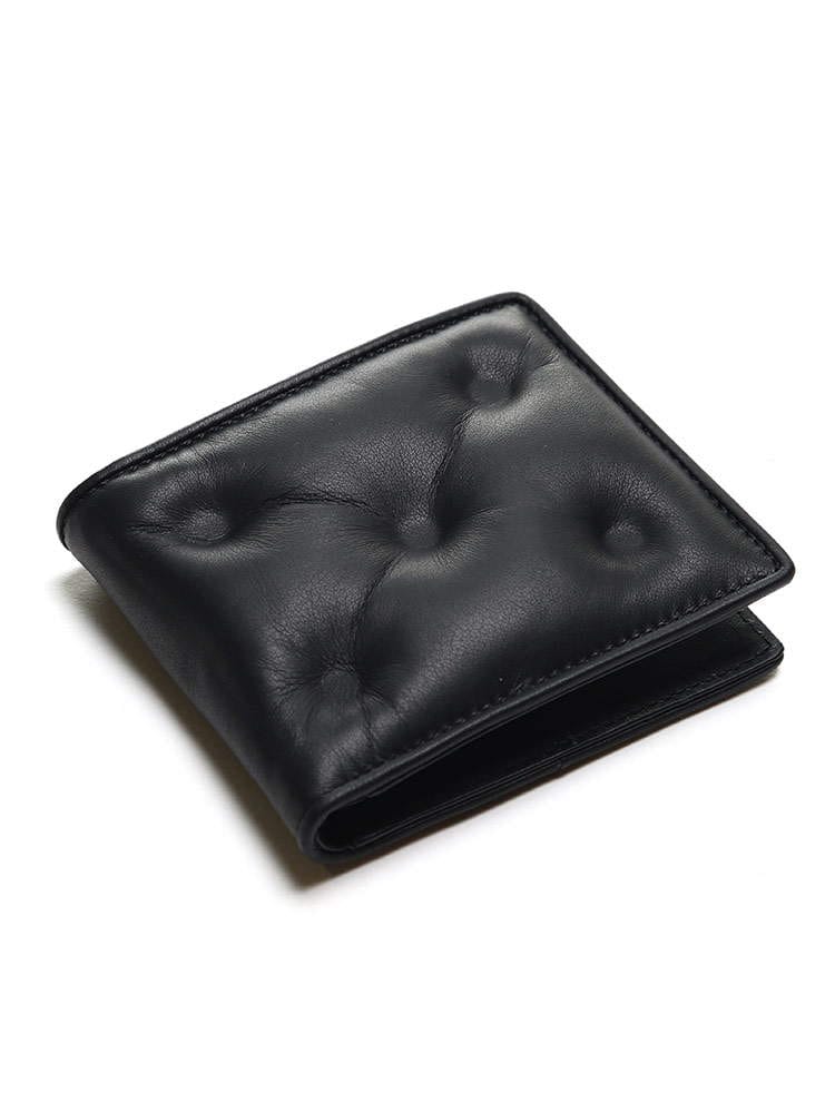 Maison Margiela (メゾン マルジェラ) レザー ロゴ キルティング 二つ折り 財布 ME55UI280PR818