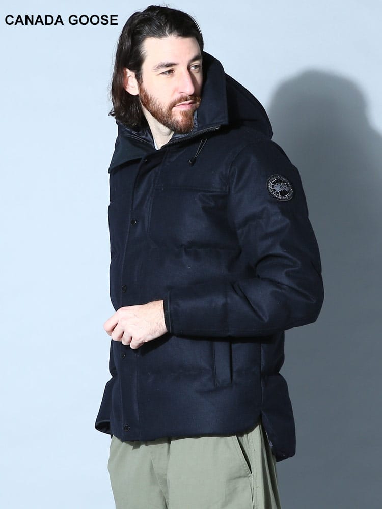 交渉可、即決価格提示優遇】Canada Goose ダウンジャケット ネイビー 