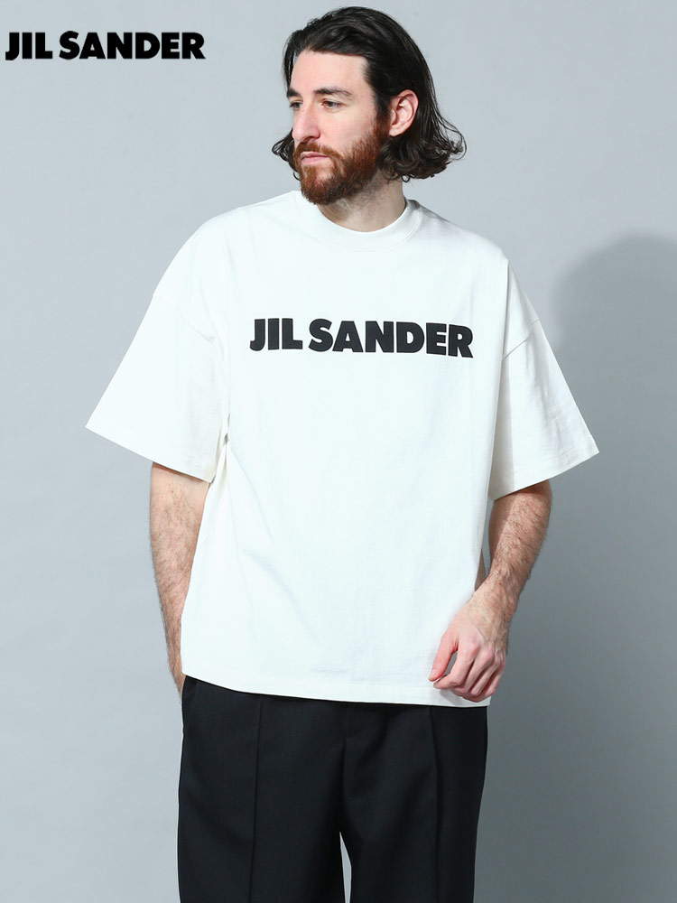 JIL SANDER (ジルサンダー) フロントロゴ クルーネック 半袖 Tシャツ JL21GC000145148 ブラ【サカゼン公式通販】