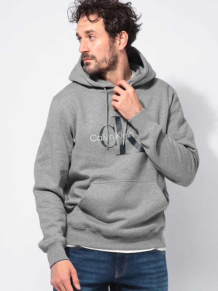 Calvin Klein (カルバンクライン) 裏起毛 フロントロゴ ポケット付き プルオーバー パーカー CKJ30J320805 メンズ
