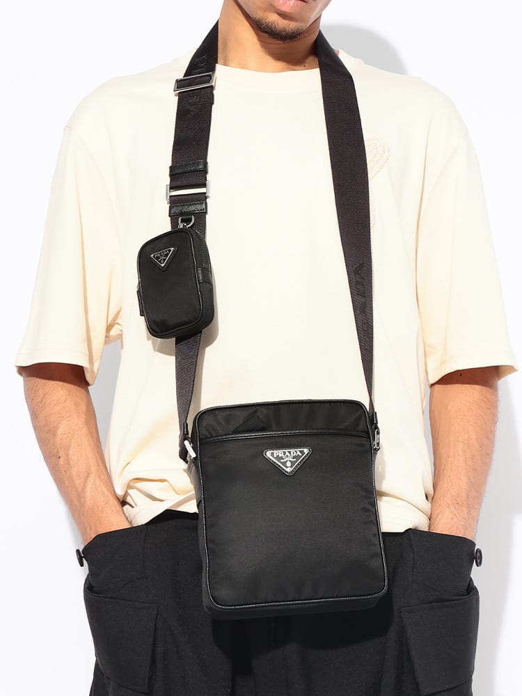 PRADA (プラダ) Re-Nylon ミニポーチ付き ショルダーバッグ 