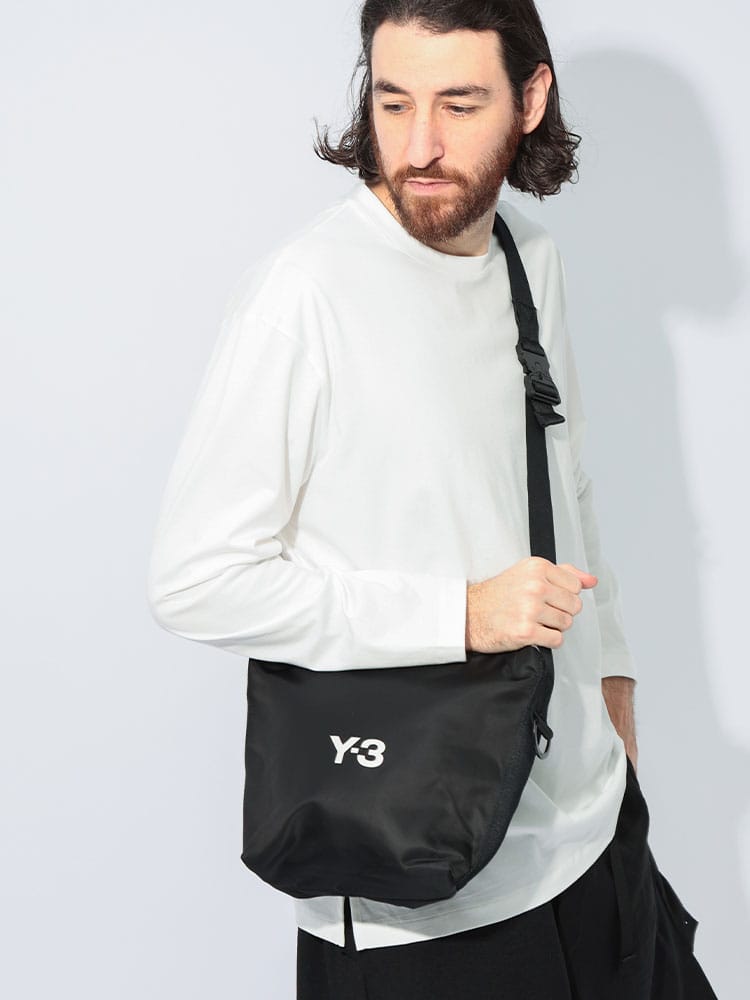 Y-3 (ワイスリー) ロゴ プリント ナイロン サコッシュ ショルダー 