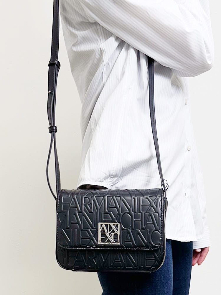 ARMANI EXCHANGE (アルマーニ エクスチェンジ ) ロゴ入り クロスボディバッグ レディース