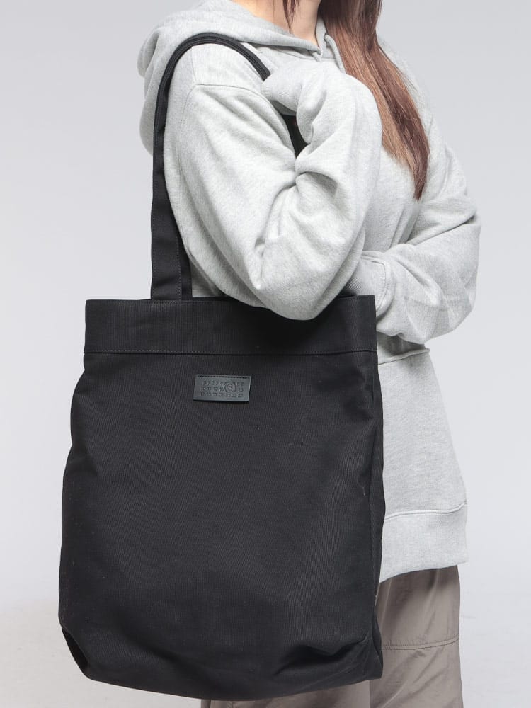 MM6 Maison Margiela (エムエムシックス メゾン マルジェラ) リバーシックス キャンバス ショッピング バッグ MM6LSB6WC0020 レディース