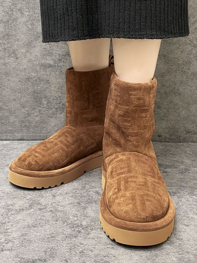 FENDI (フェンディ) FFセームレザー ローブーツ アプレ シック FDL8T8606ASA1 レディース