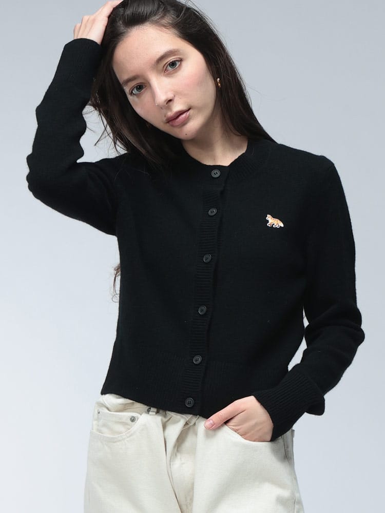 Maison Kitsune (メゾン キツネ) ウール100％ ベイビーフォックス ラウンドネック カーディガン BABY FOX KNLPW0506KT1006 レディース