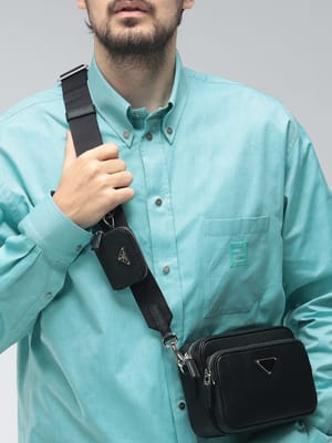 PRADA (プラダ) トライアングル ロゴ サフィアーノ レザー ショルダーバッグ SAFFIANO TRAVEL サフィアーノトラベル PR2VH1709Z2 メンズ