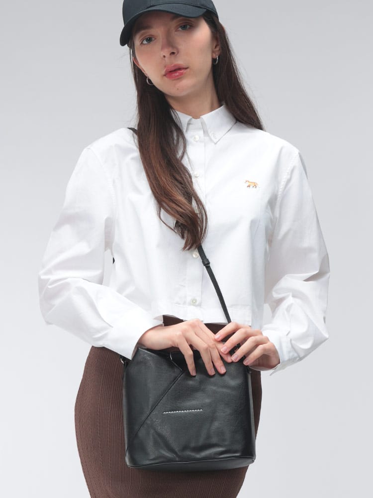 MM6 Maison Margiela (エムエムシックス メゾン マルジェラ) レディース ショルダーバッグ ジャパニーズ クロスボディ バッグMM6WD0026P8396