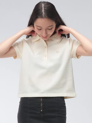 Maison Kitsune (メゾン キツネ) レディース ポロシャツ 半袖 ロゴ ワンポイント クロップド丈 ポロシャツ BABY FOX CROPPED KNLW00204KP0001