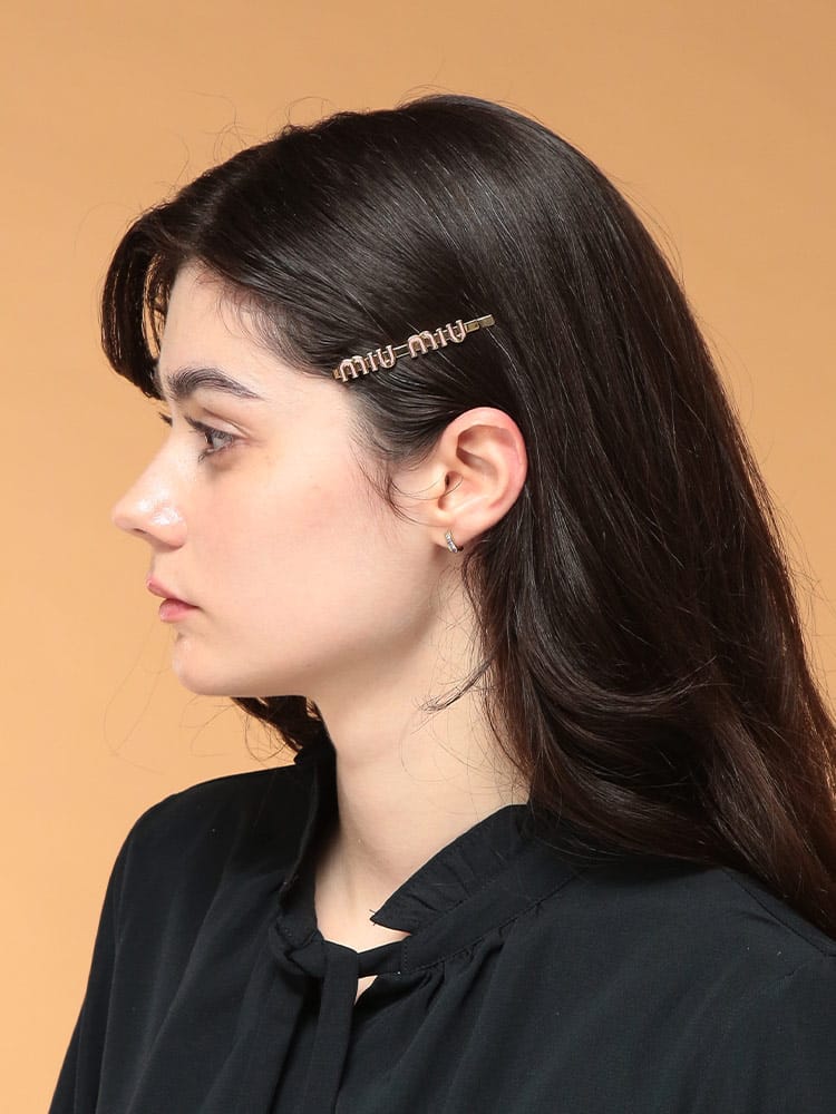 MIU MIU (ミュウミュウ) レディース ヘアクリップ ヘアピン ヘアクリップ ロゴ エナメル メタル MIU5IF1462F6T