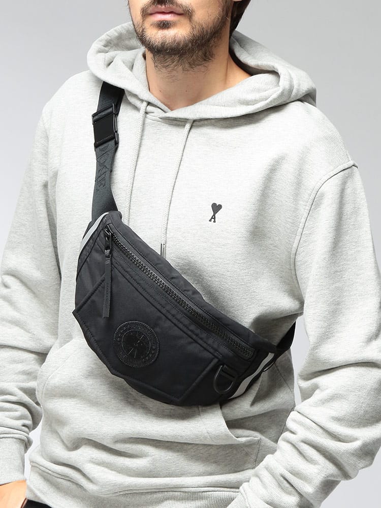 CANADA GOOSE (カナダグース) メンズ ウエストバッグ ウェスト パック ブラックレーベル ポーチ CG8833UB