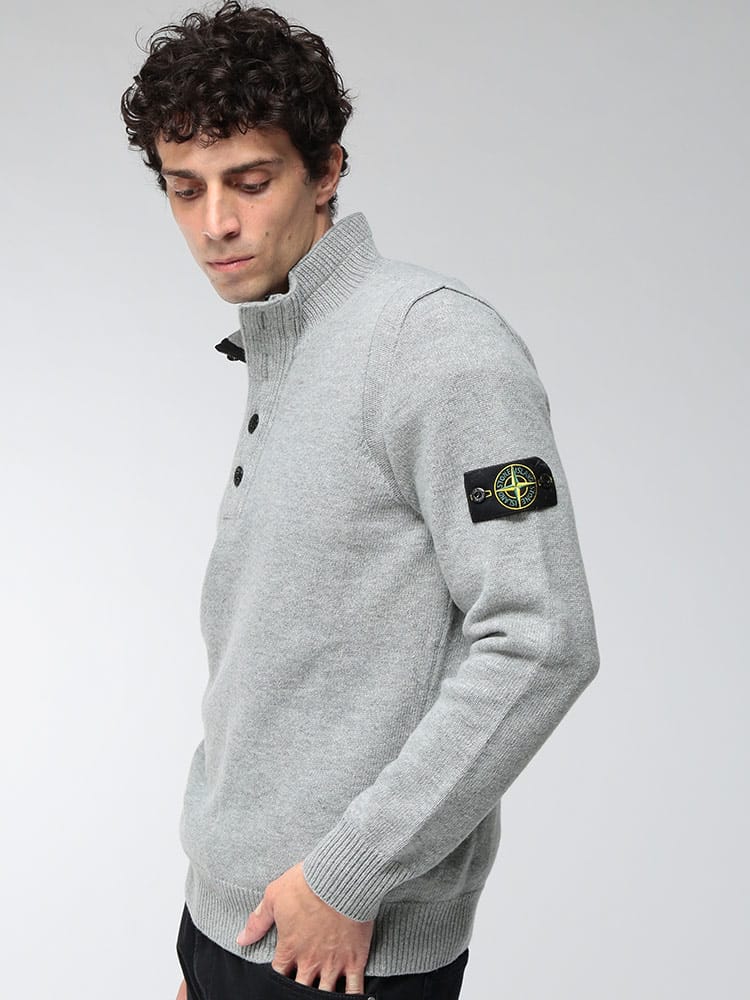 STONE ISLAND (ストーンアイランド) メンズ ニット 長袖 ハーフボタン スタンド プルオーバー SI5100040S00A3